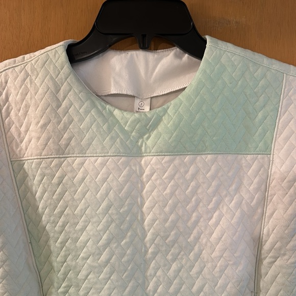 Lululemon Ivivva Kids Girls Quilted Short Sleeve Top Mint Green White Size 7 - Picture 2 of 8